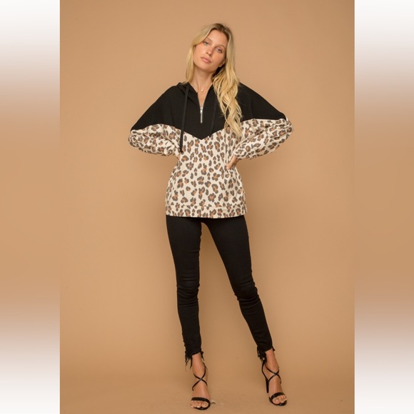 156. Leopard Print Color Block Half Zip Hoodie Black/Taupe NWT - Picture 7 of 8